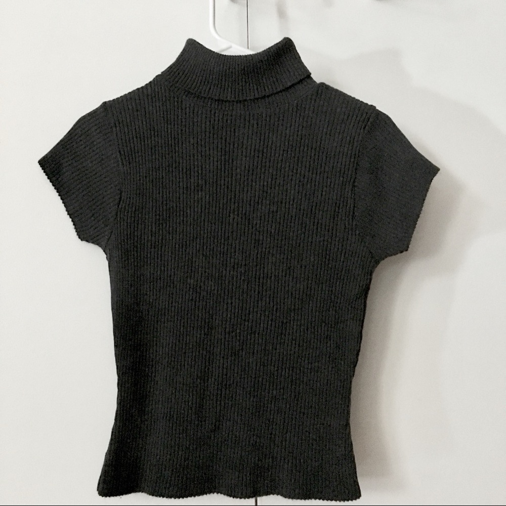 Dark Gray turtleneck sweater short sleeve ribbed M